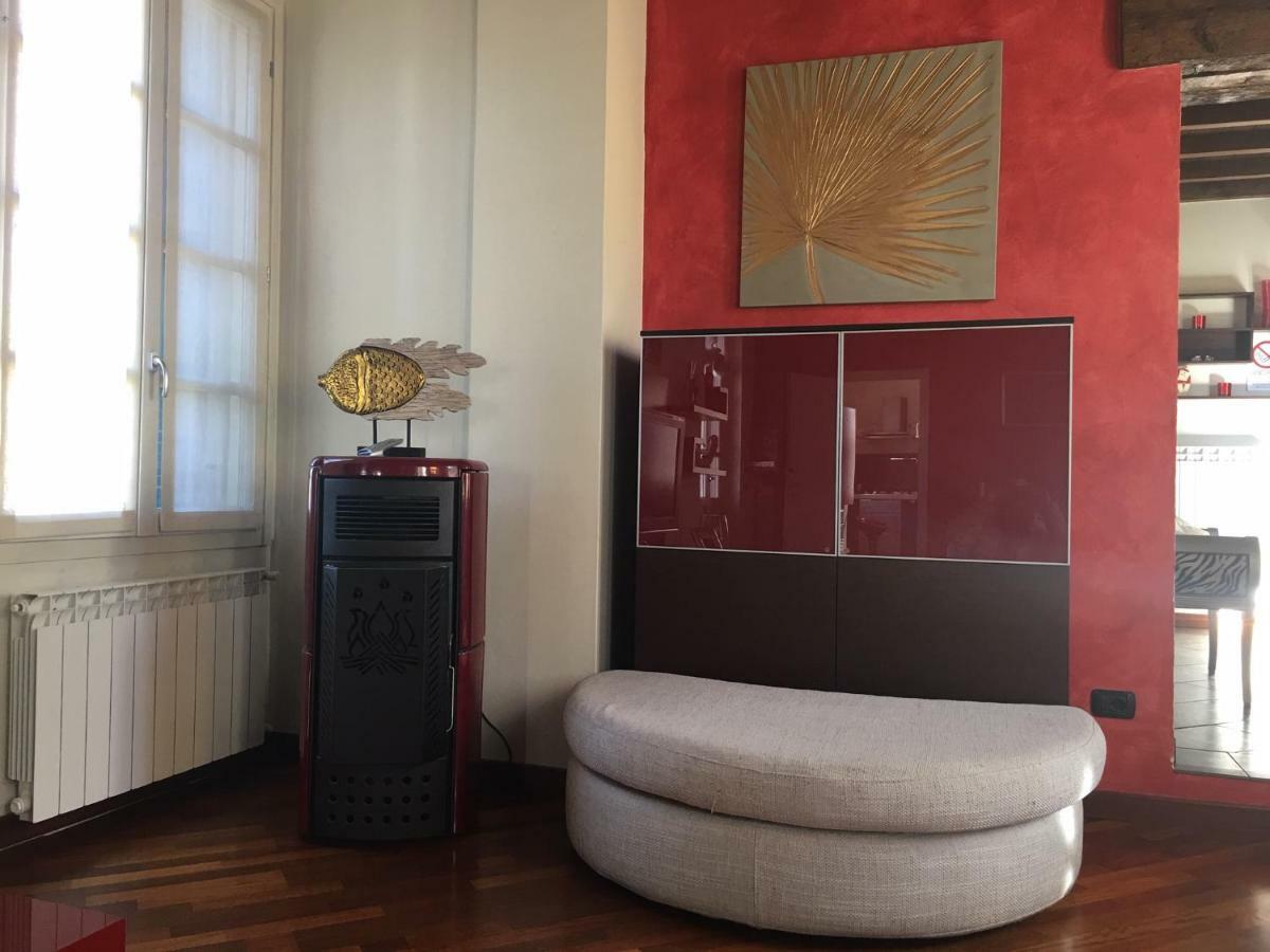 Feeling At Home - Varese Apartment Kültér fotó